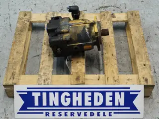New Holland TX68 Hydrostatmotor 89508952