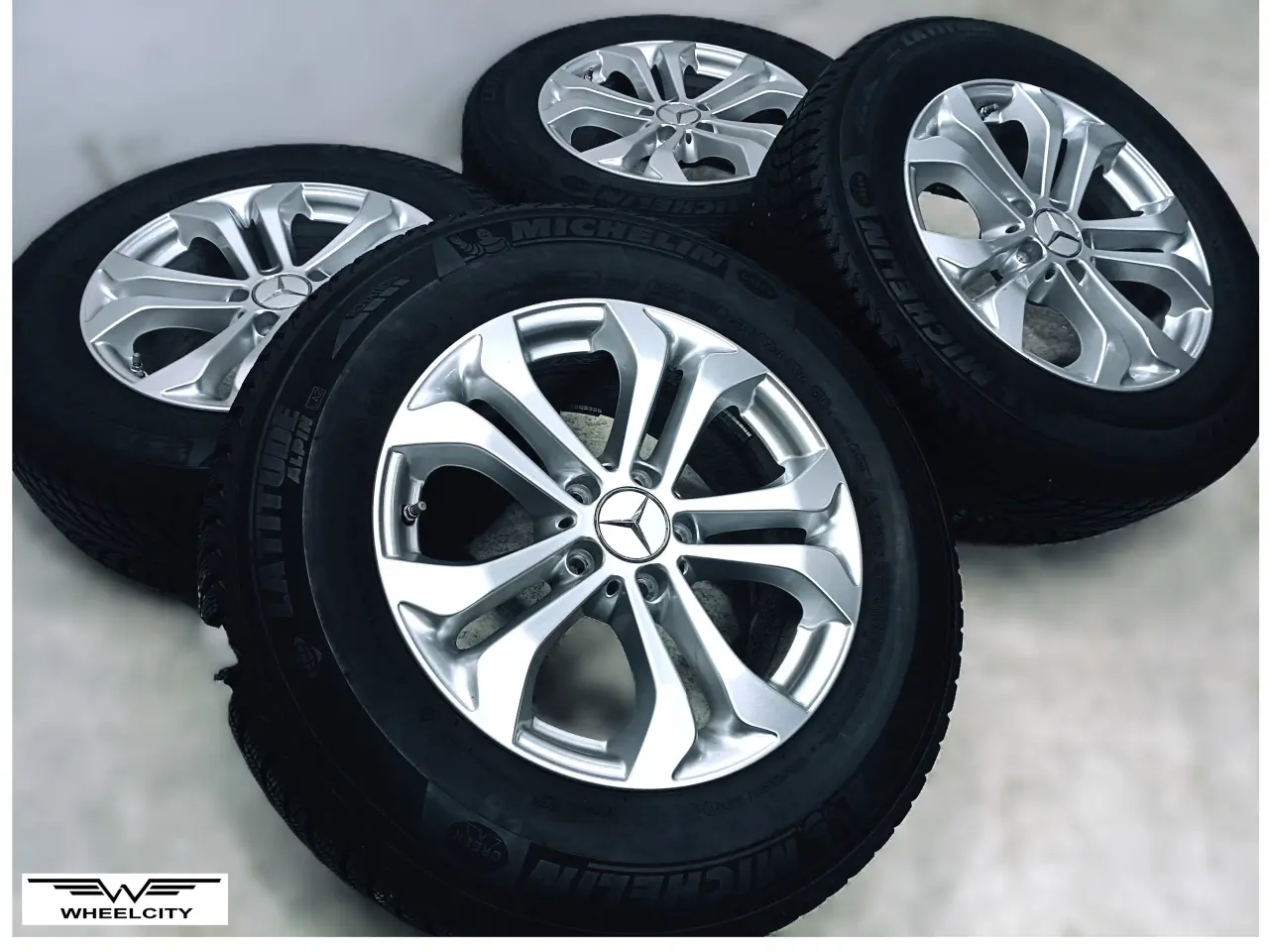 Billede 1 - 5x112 17" ET36 nav 66,6ø Mercedes vintersæt TPMS