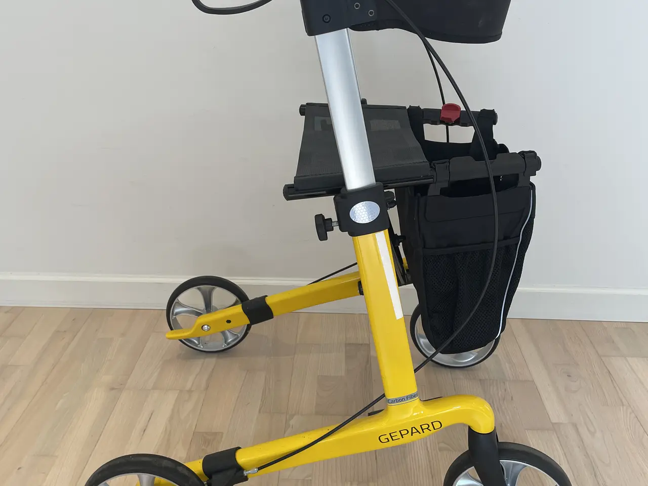 Billede 2 - Mobilex Gepard Carbon Fibre rollator, model 312403