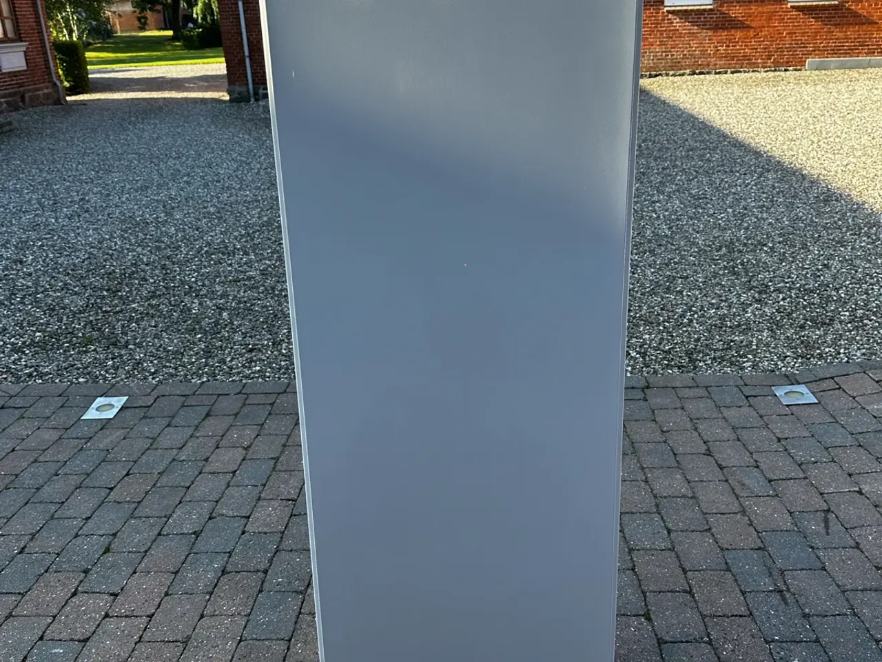 Billede 12 - Miele indbygningskøleskab klar til brug.