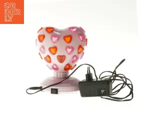Hjerteformet bordlampe med adapter (str. 21x16 cm)