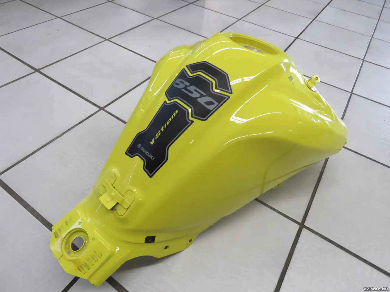 Billede 2 - Benzintank, Gul, Suzuki Dl 650 V-strom 2017-19