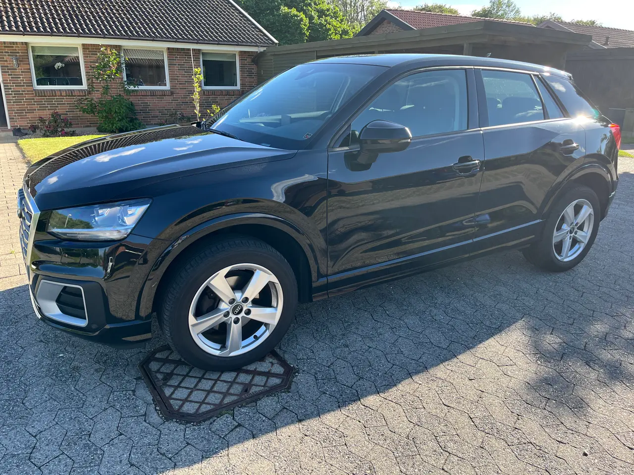Billede 1 - Audi Q2 Benzin og Manuel gear