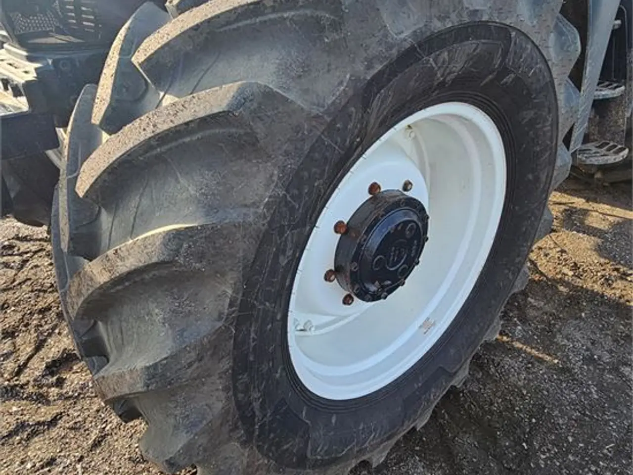 Billede 33 - New Holland TS135A PLUS - 135 HK
