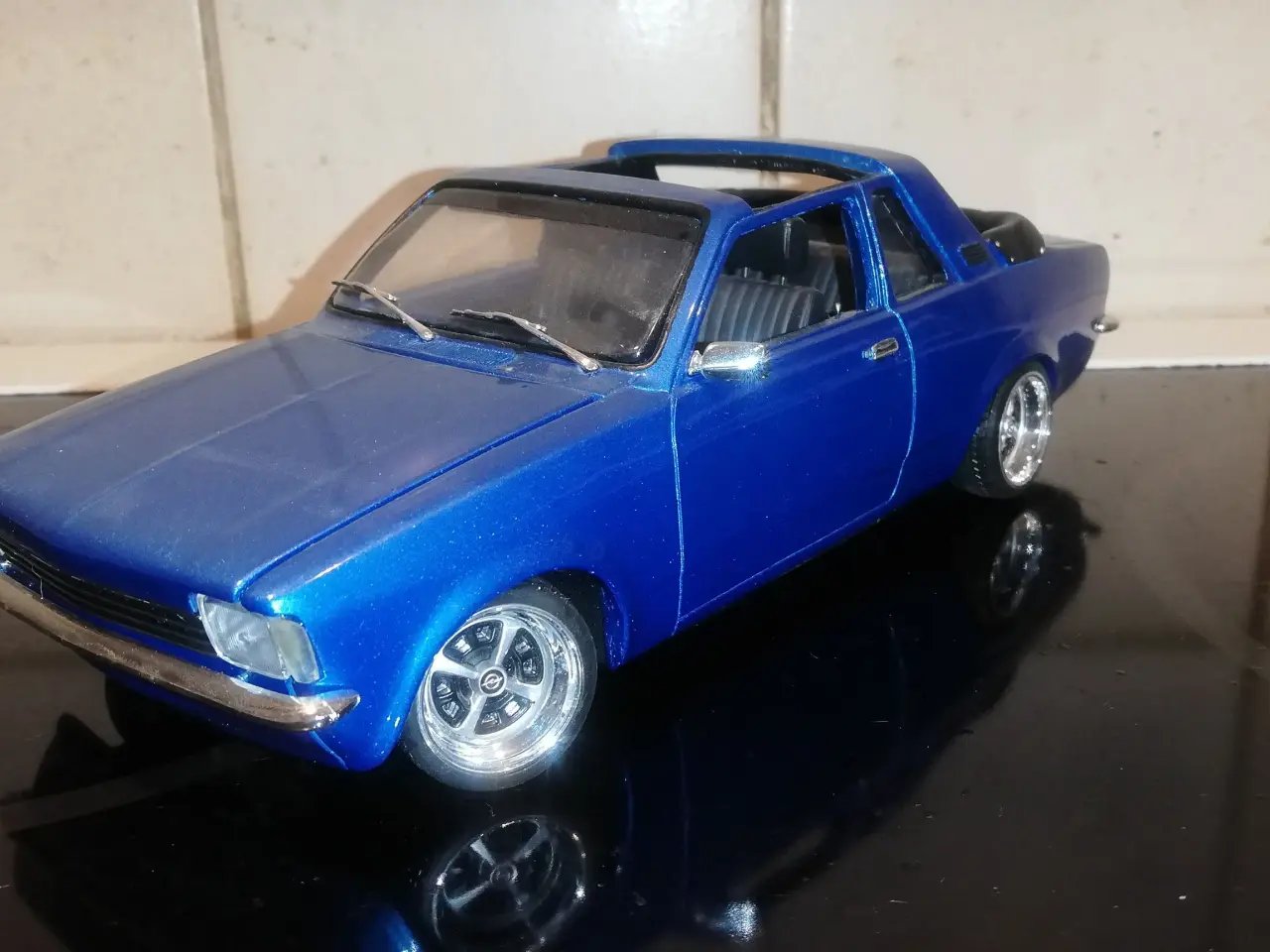 Billede 2 - MEGET spichæl 1:18 Opel Kadett C Areo