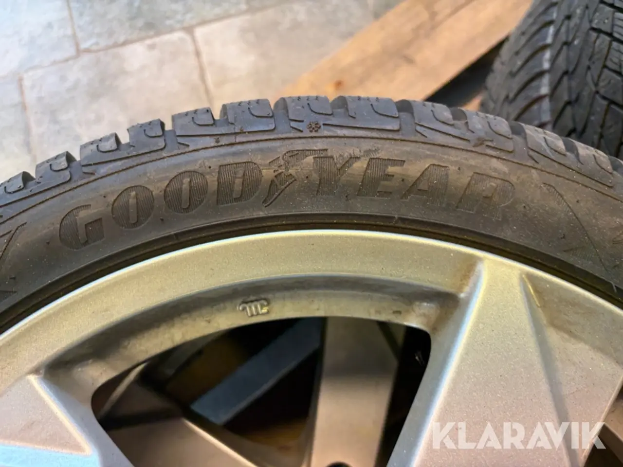 Billede 7 - Alufælge med vinterdæk Goodyear Ultra grip Audi TT - 4 styk