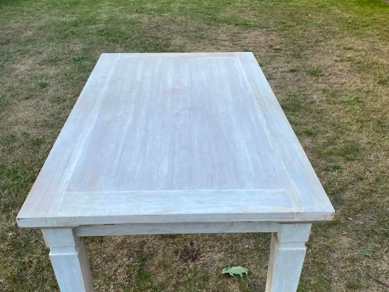 Billede 2 - Spisebord med tillægsplade