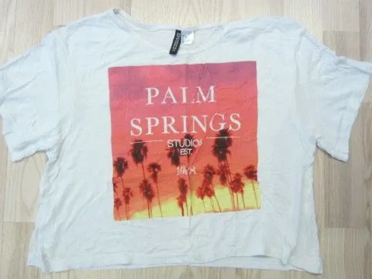 Billede 1 - Str. S, næsten ny t-shirt