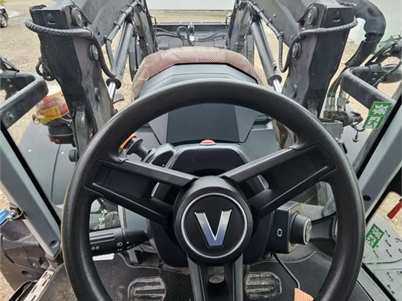 Billede 14 - Valtra N175 Direct Sigma Power - 201 HK - Hauer SGS-2 -  Euro Hitch 2000  - frontlæsser /front loader