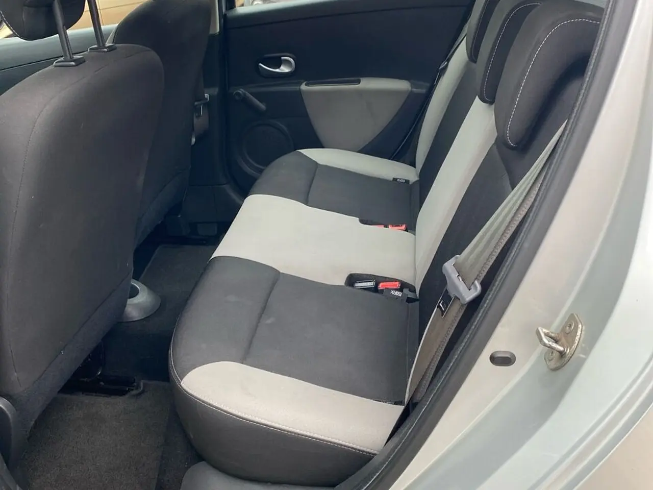 Billede 7 - Renault Clio 1,2 16V Avantage 75HK 5d
