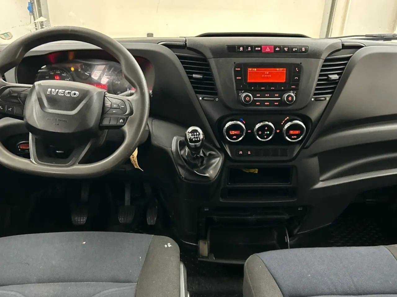 Billede 6 - Iveco Daily 2,3 35S14 Mandskabsvogn m/lad