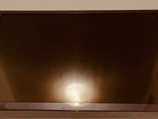 Panasonic 42” TV Inkl vægophæng