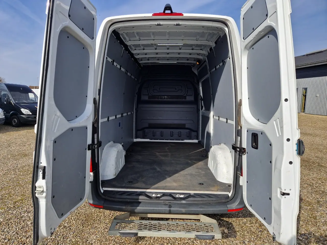 Billede 8 - Mercedes eSprinter 312 A2 Kassevogn 3p