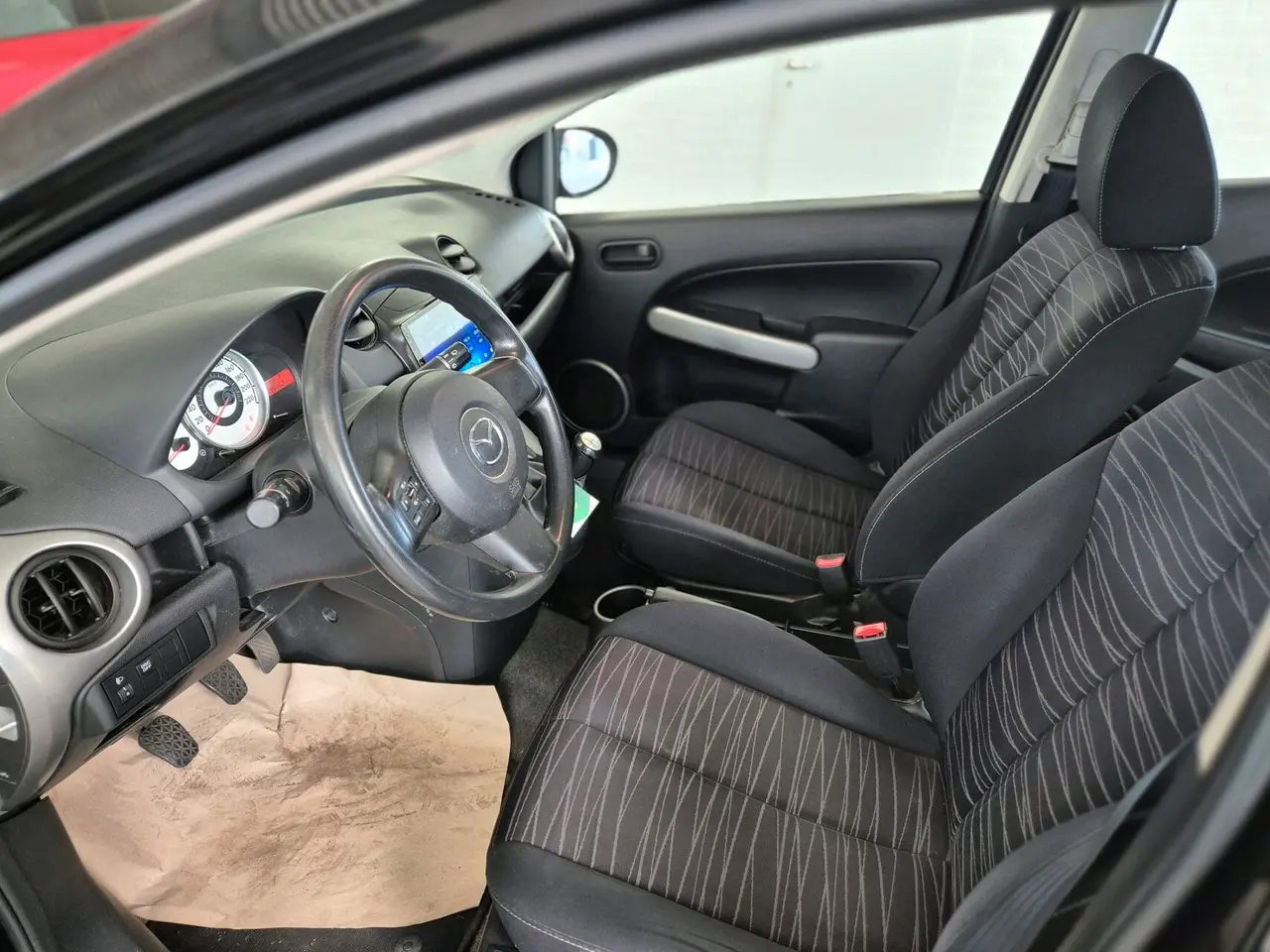 Billede 7 - Mazda 2 1,3 Advance 86HK 5d