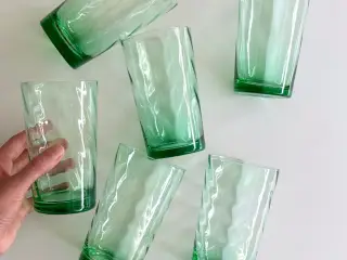 Grønne drikkeglas m swirl, 6 stk samlet