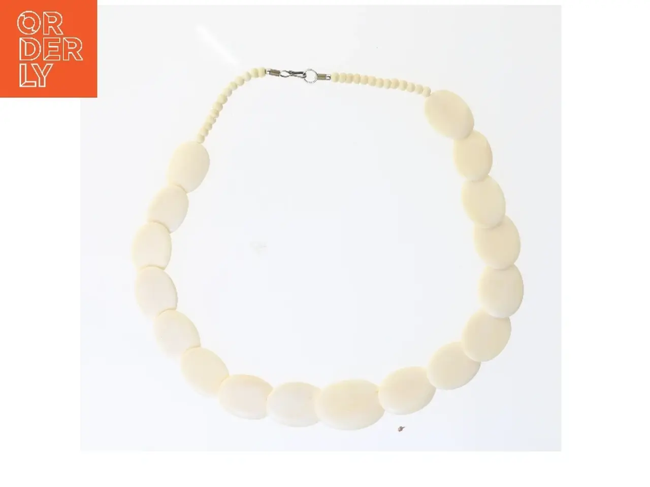 Billede 1 - Beige perlekæde (str. 68x2,5 cm)