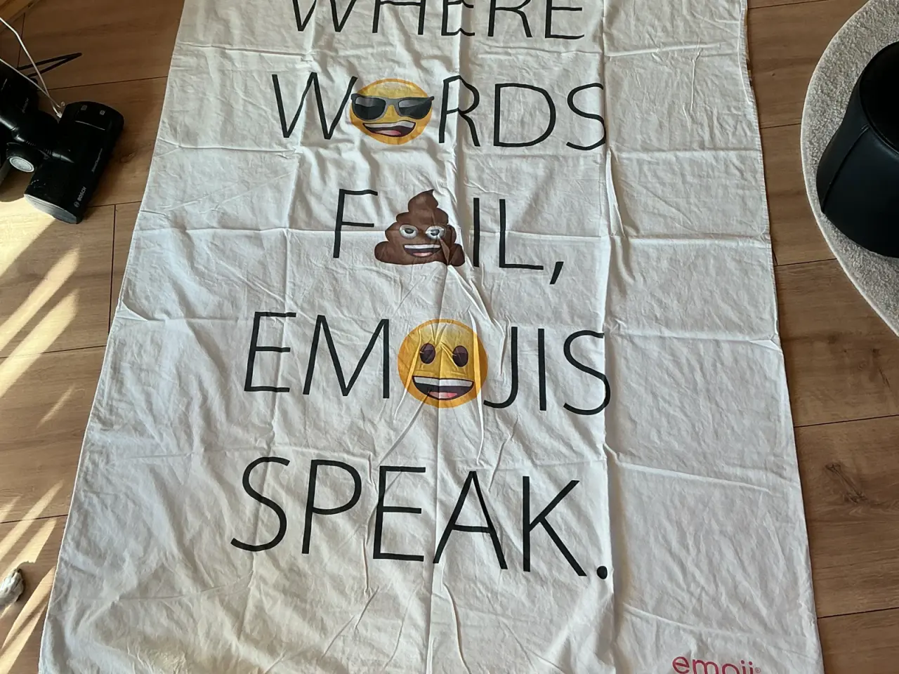 Billede 1 - Emoji sengetøj 140x200 cm.