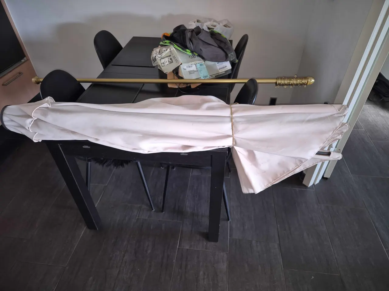 Billede 2 - Terrasse solparasol uden fod