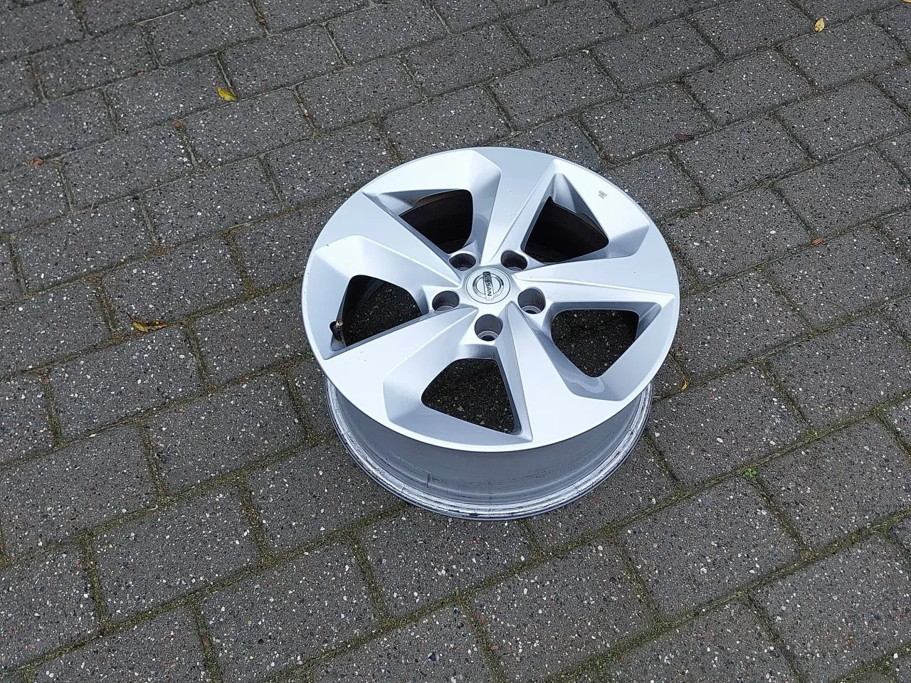 Billede 3 - 17" Alufælge til Nissan QASHQAI