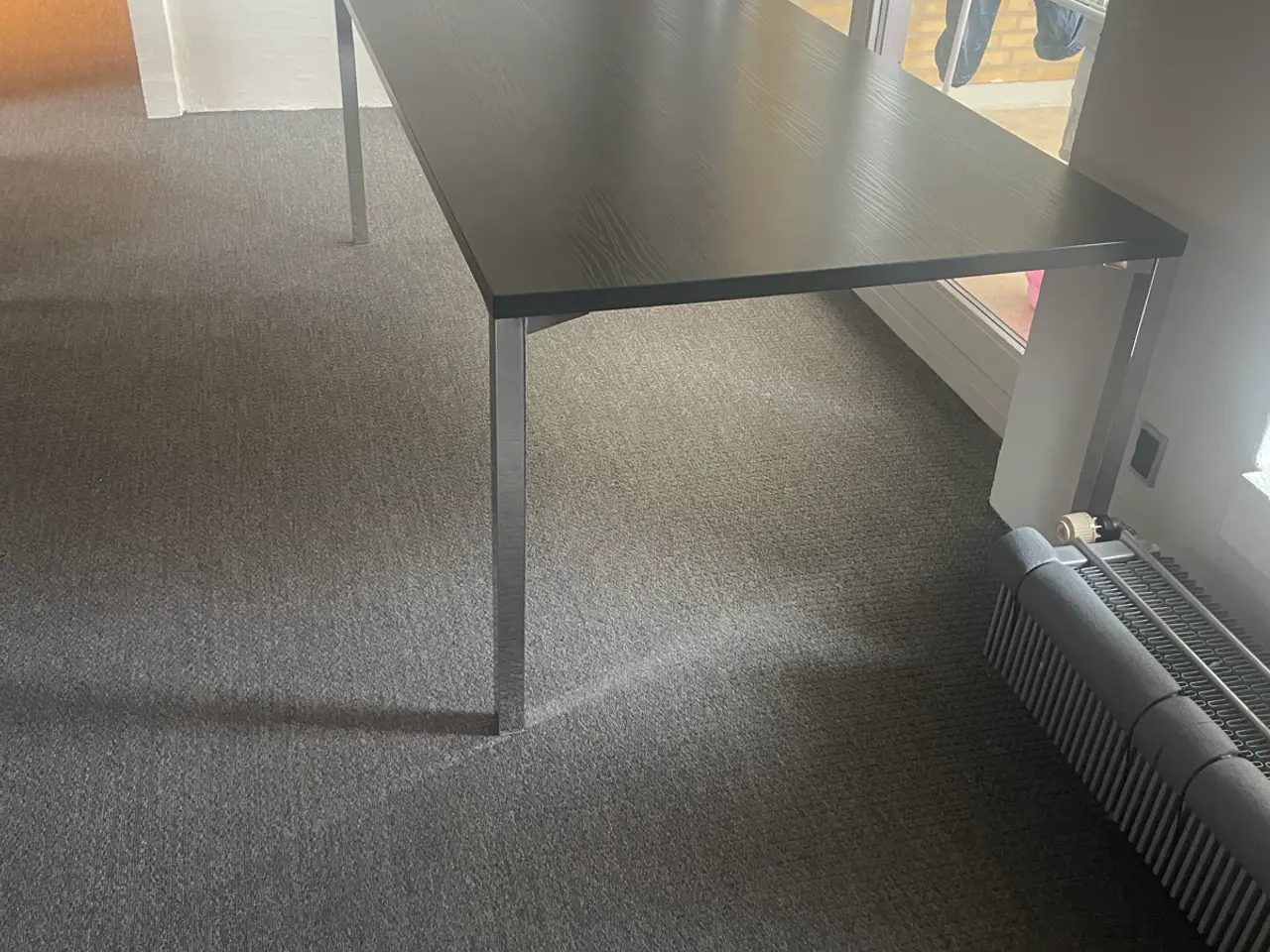 Billede 1 - Sort spisebord