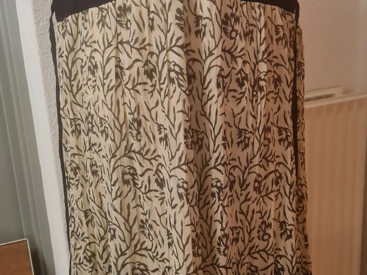 Billede 2 - Zizzi kjole str m 45-48 ny