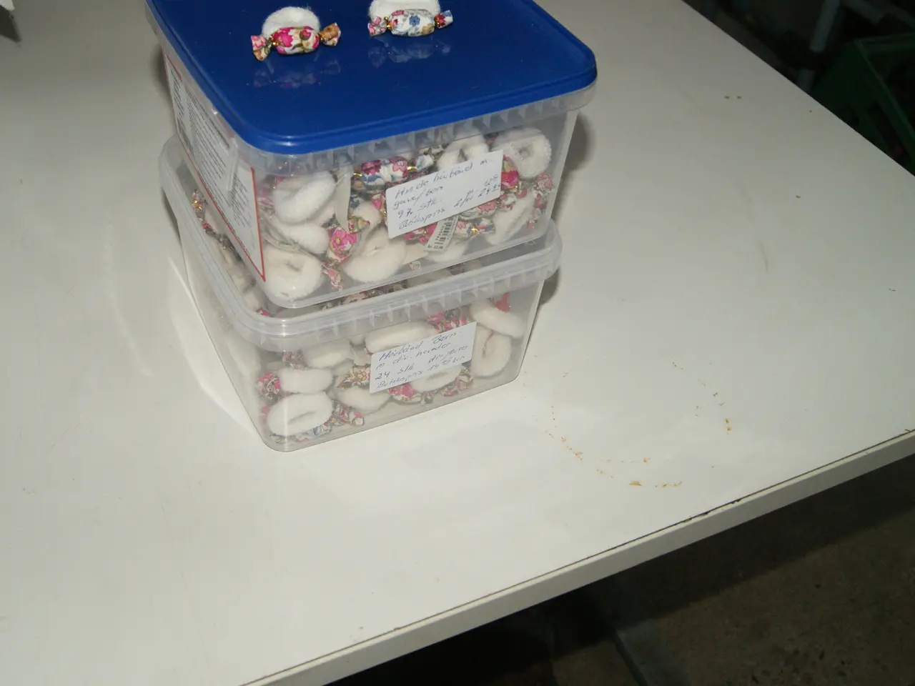 Billede 7 - Stort vareparti smykker Haves. Til hele familien.
