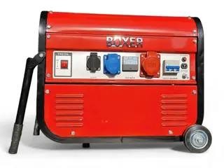 Generator med 7 hk benzin motor.