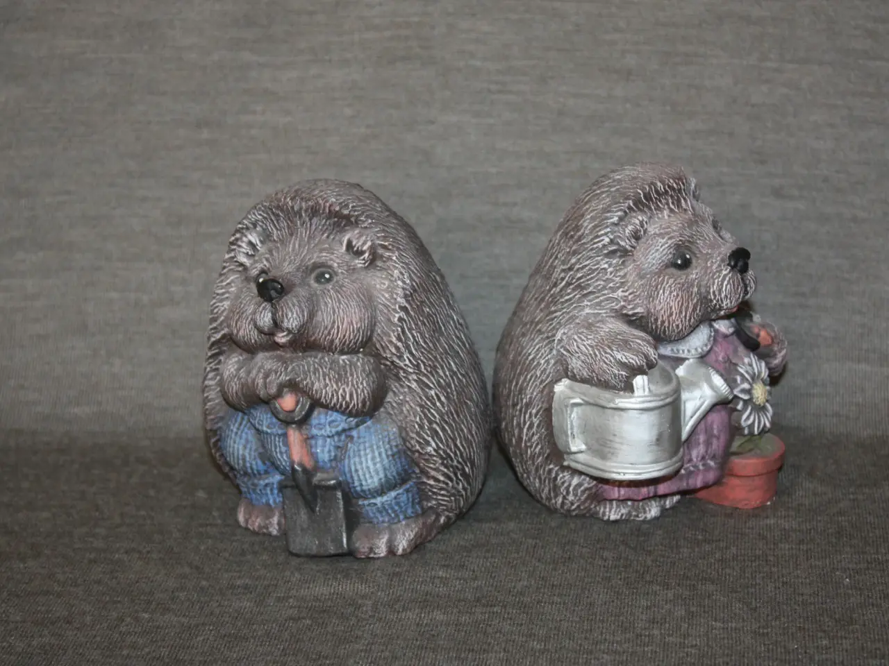 Billede 4 - Pindsvin figur i keramik Igelpapa und Igelmama
