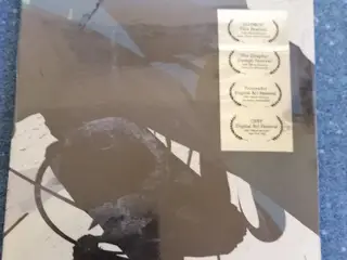 The Interpretation Kunst DVD Uåbnet
