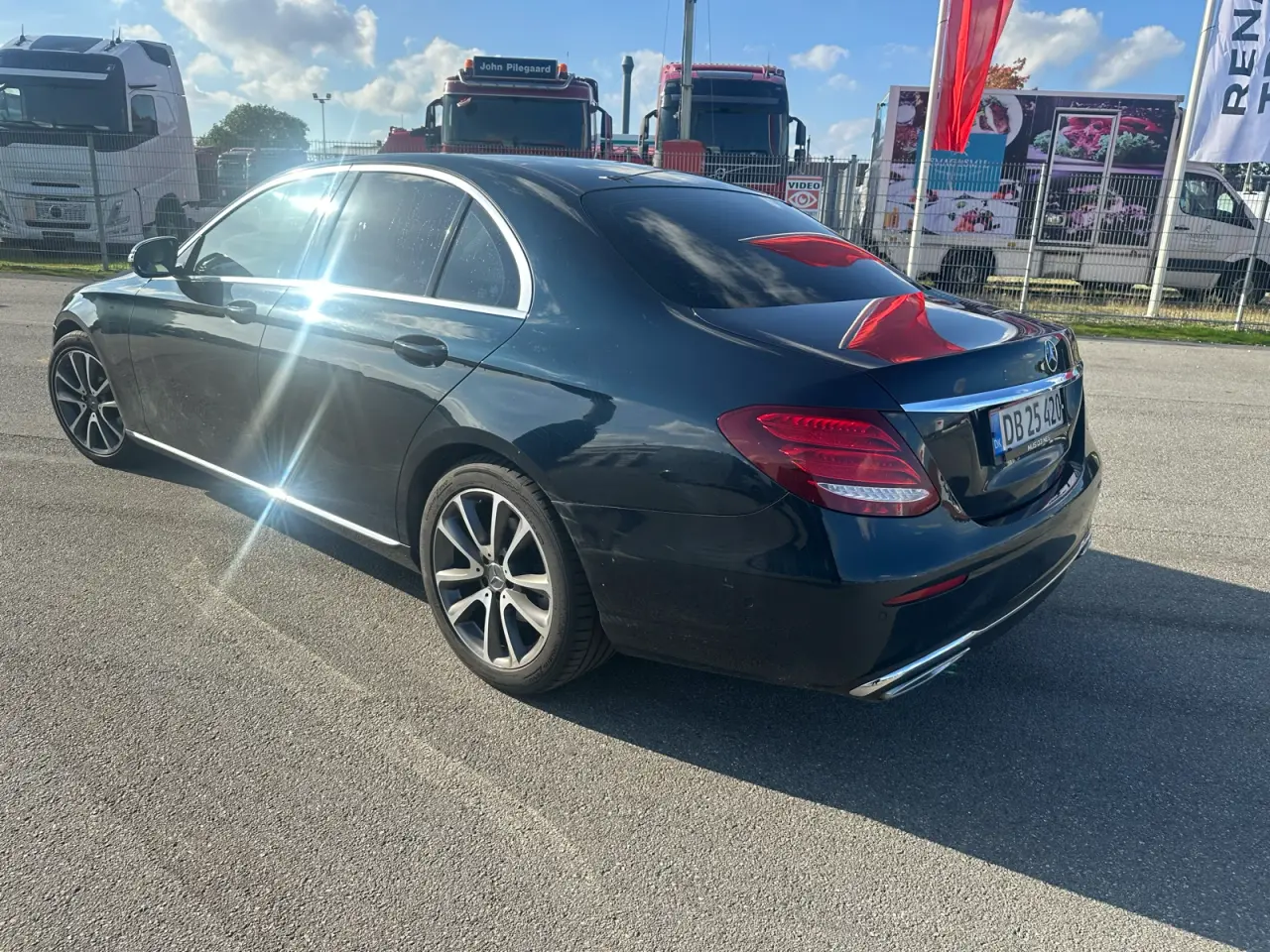 Billede 2 - Mercedes-Benz E-Klasse 220 d Sedan 9G-TRONIC