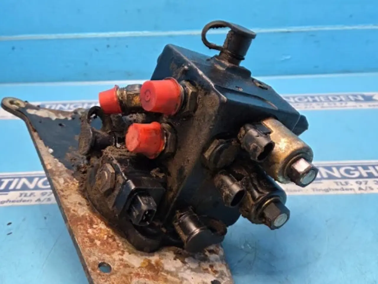 Billede 5 - Massey Ferguson 6260 Trykvalve 3792503M11