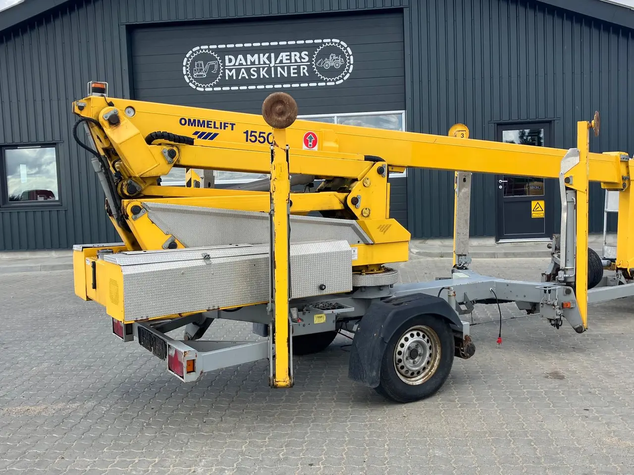 Billede 14 - Omme 1550  Omme 1550 15 meters trailer lift