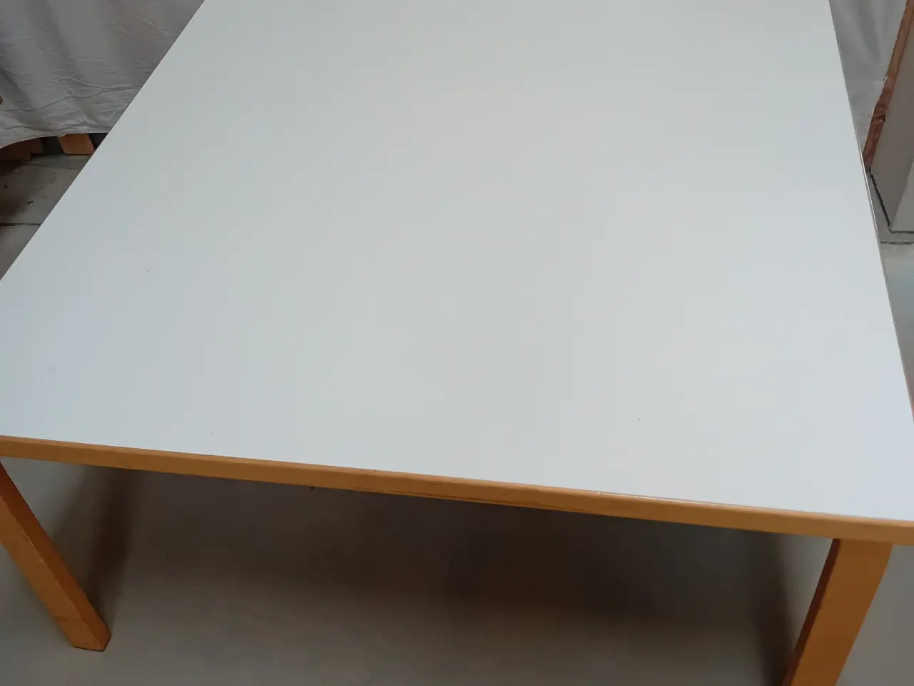 Billede 3 - Alvar Aalto hvidt lamineret sofabord