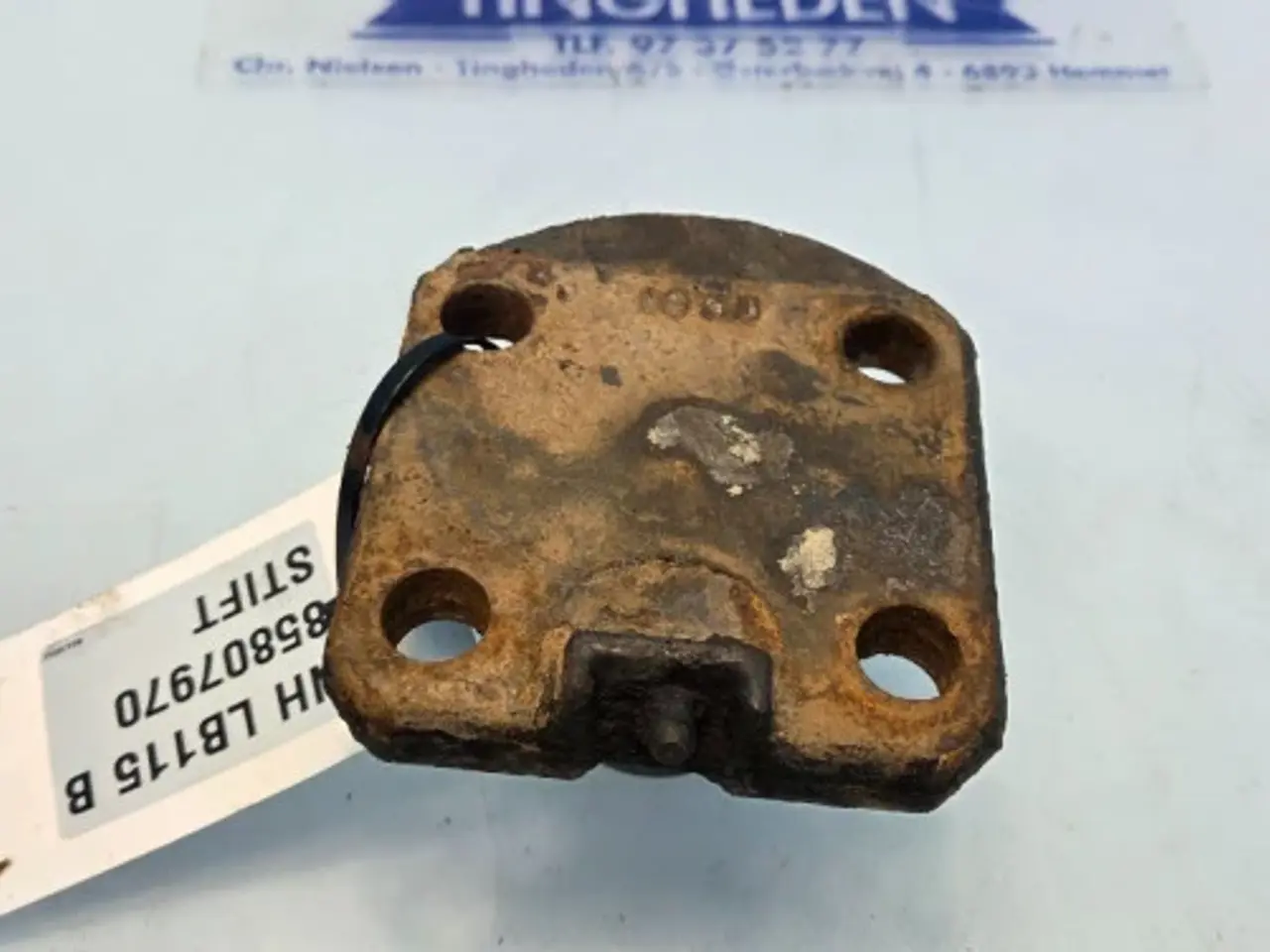 Billede 12 - New Holland LB115B Stift 85807970