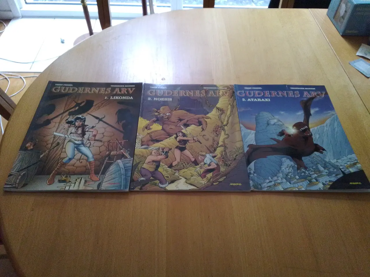 Billede 1 - Gudernes arv album 1 - 3