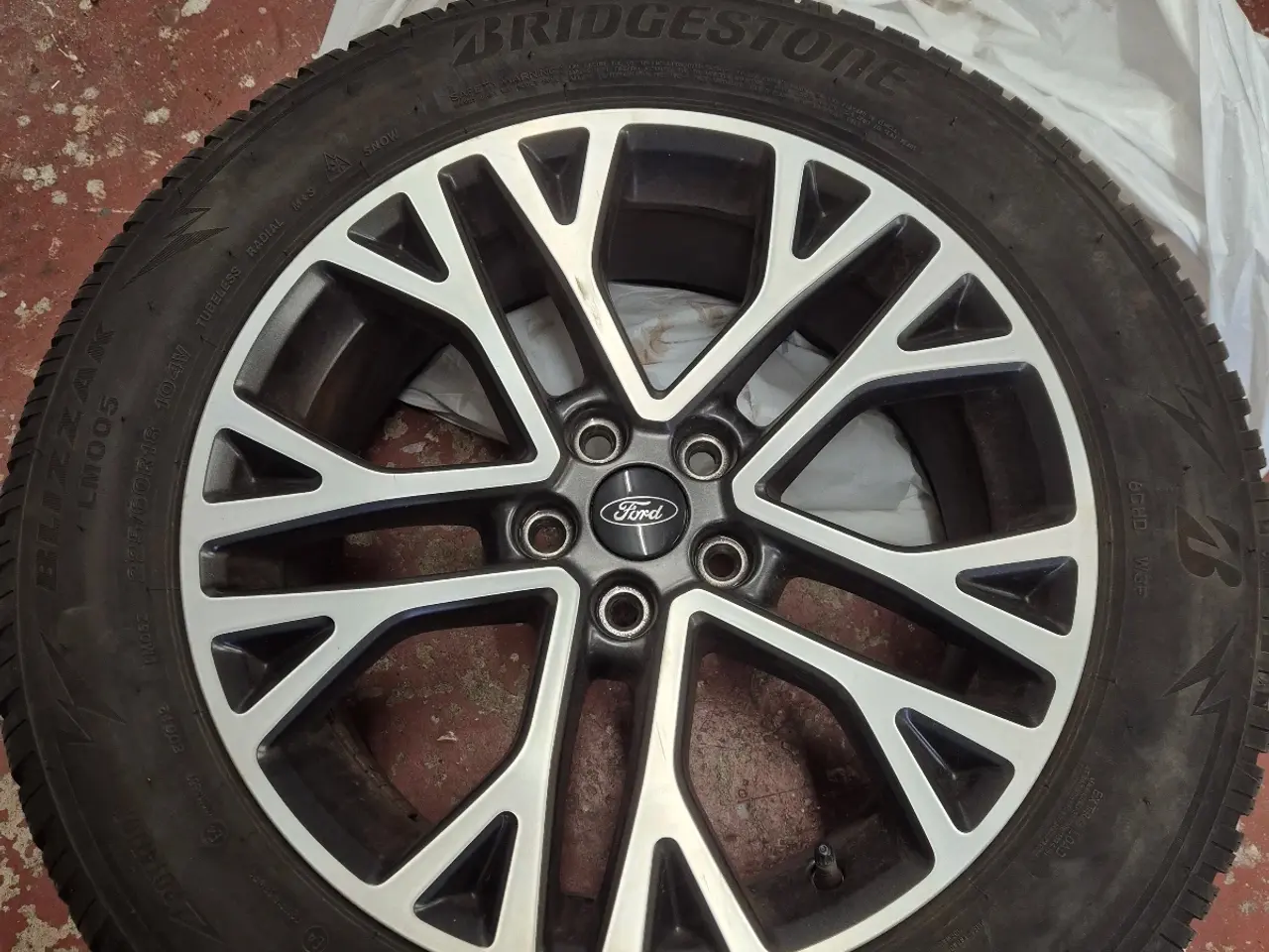 Billede 3 - Bridgestone vinterhjul 18"