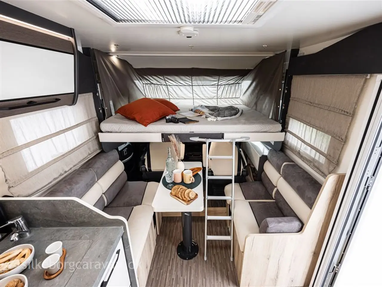 Billede 6 - 2027 - Elnagh Magnum 582