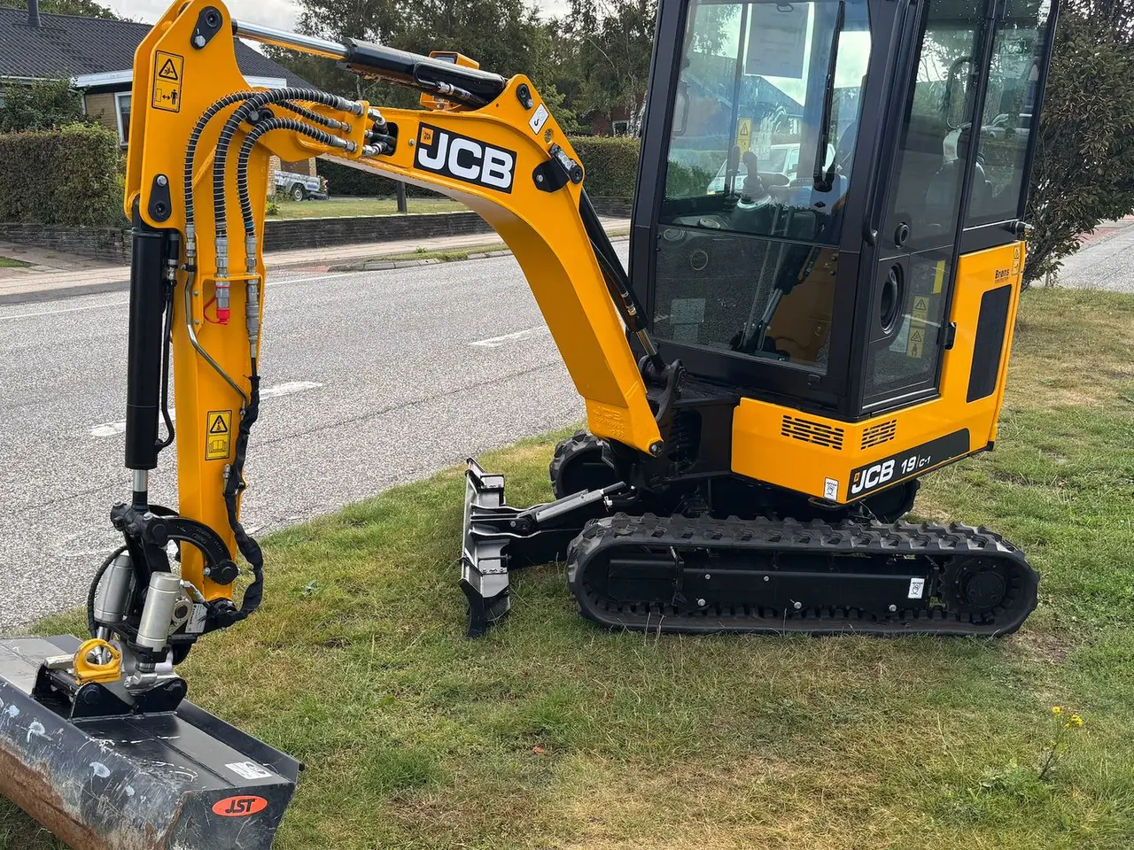 Billede 1 - JCB 19C-1