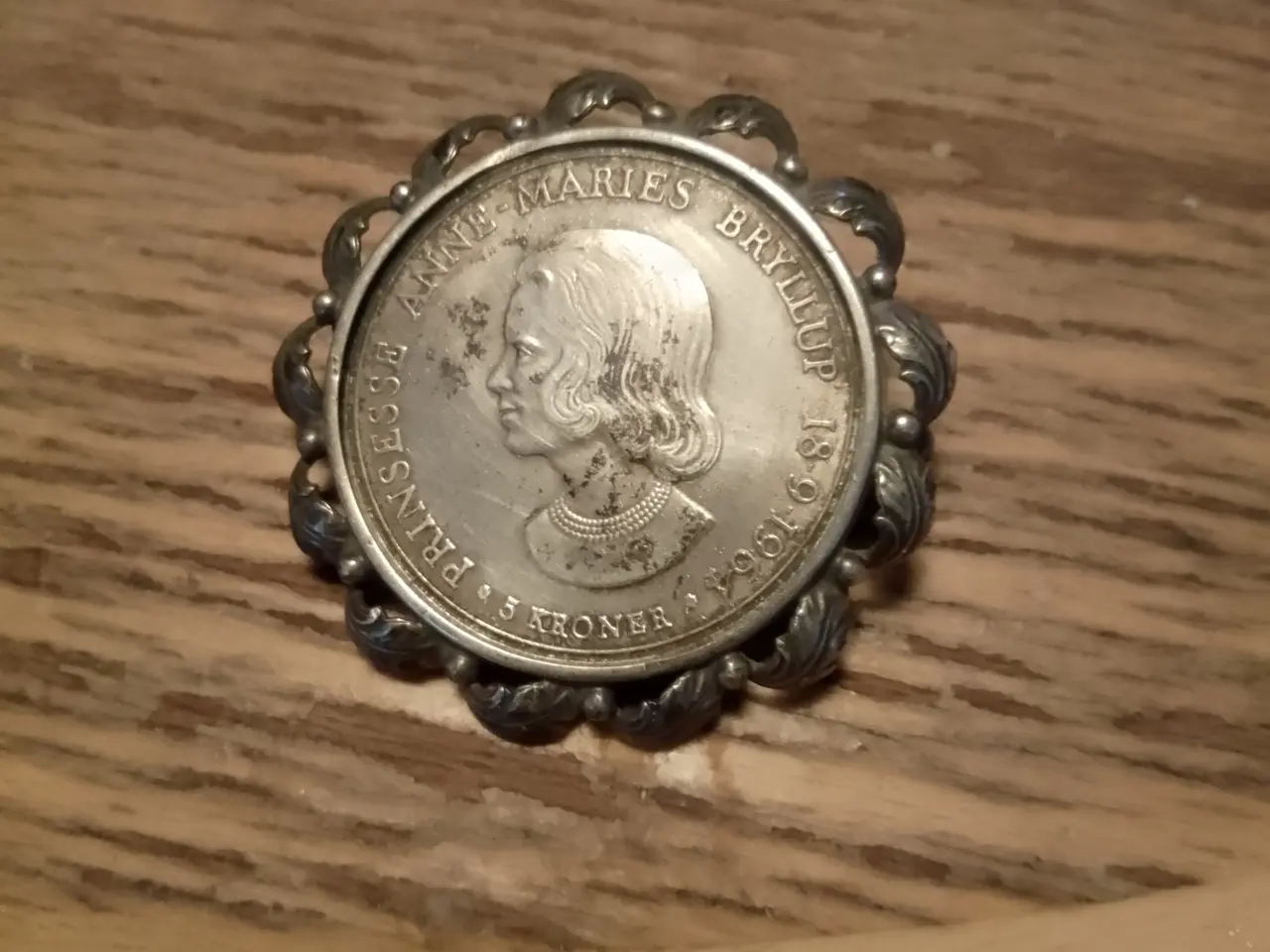 Billede 1 - Sølv broche