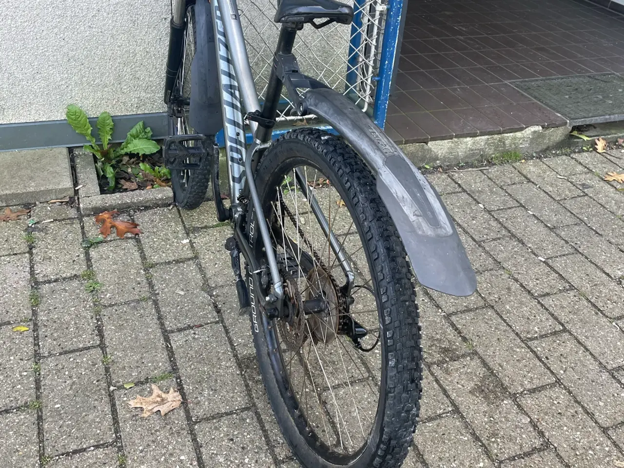 Billede 4 - mountainbike specialized  27,5  tommer aluminum ,2