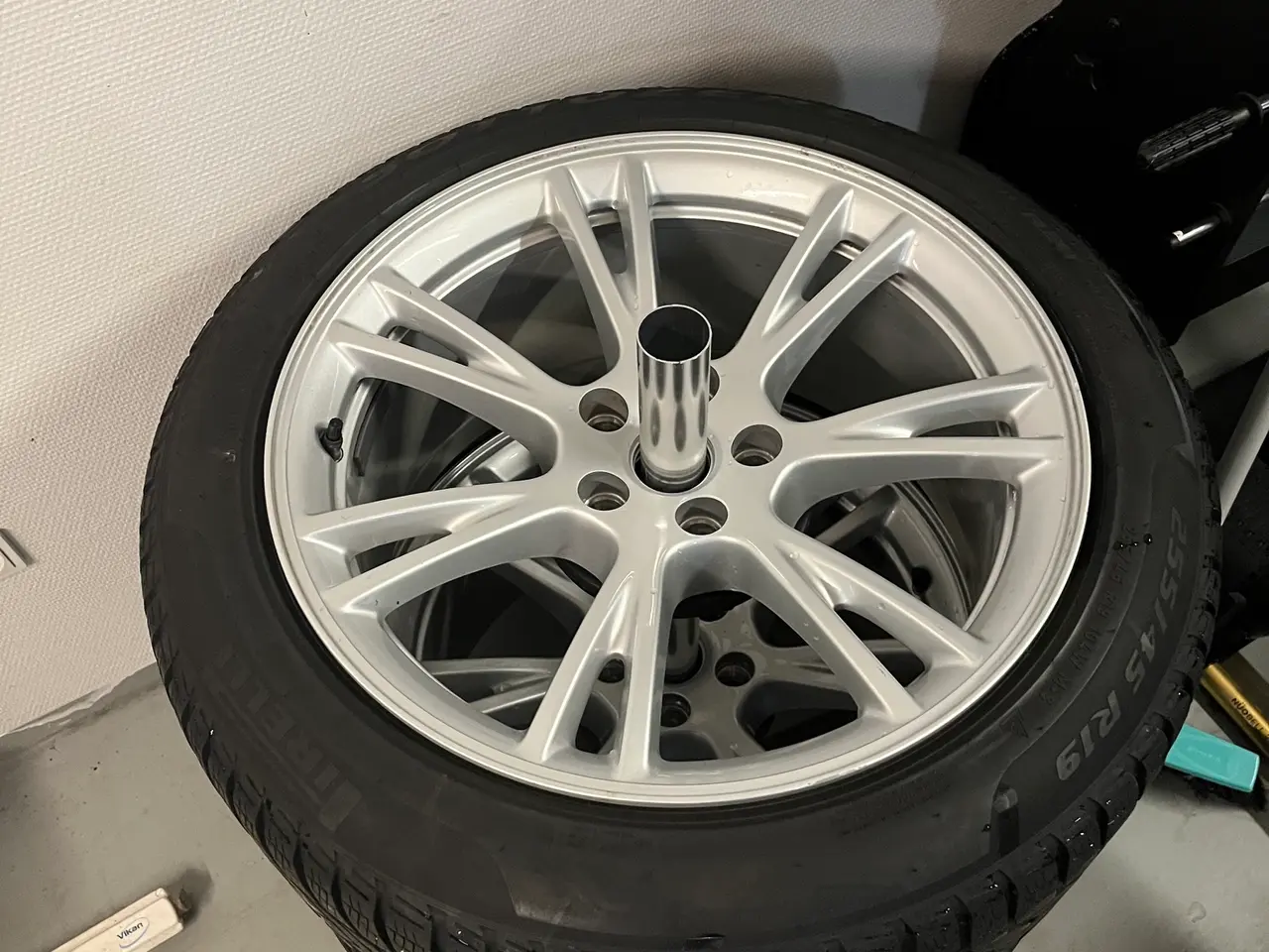 Billede 5 - Tesla Model Y vinterhjul 5x114,3 - 255/45 R19