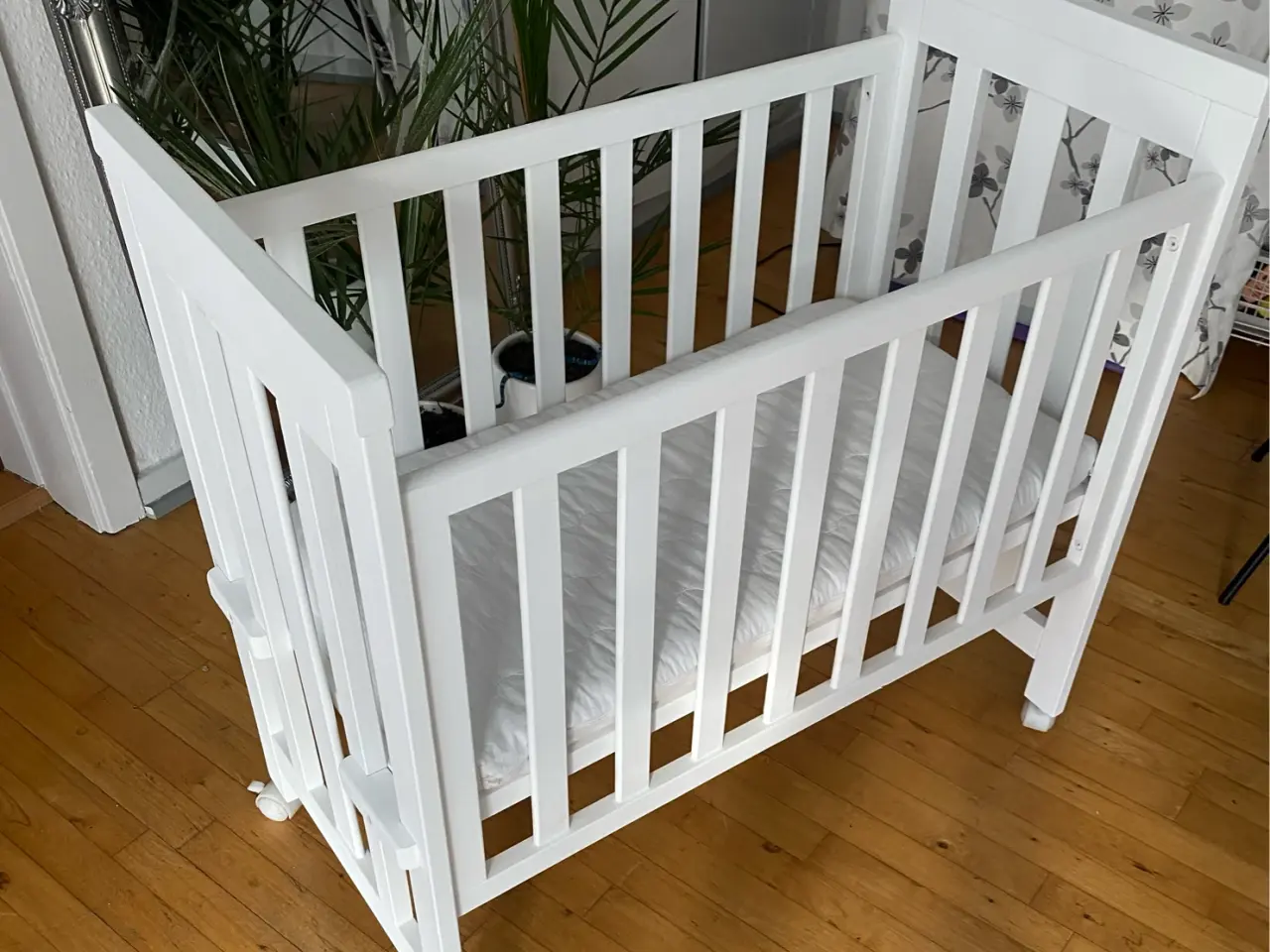 Billede 2 - Babyseng, vugge Bino, børneseng, tremmeseng.