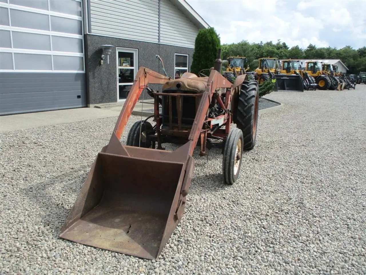 Billede 2 - Fordson Frontlæsser med skovl og beslag fra Ford Major. Kan nemt tilpasse andre traktorer.