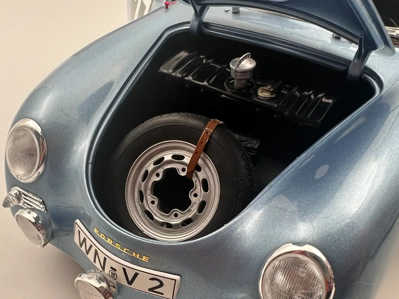 Billede 6 - 1960 Porsche 356 Carrera #27 - Schuco - 1:18