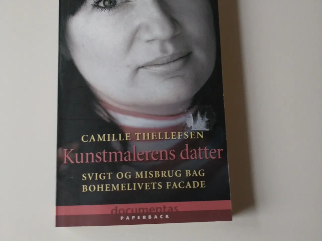 Billede 1 - Kunstmalerens datter - svigt og misbrug bag boheme