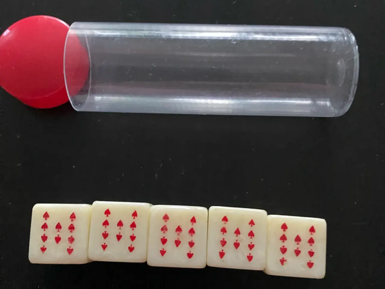 Billede 6 - Et klassisk poker-terningspil