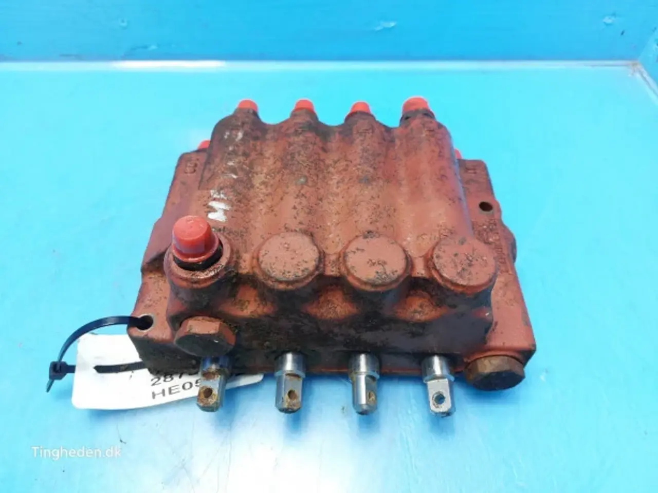 Billede 7 - Massey Ferguson 31 Hydraulikventil 28751329