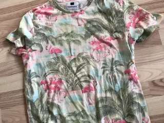 T shirt L