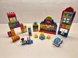Duplo Bogstav By med alfabetet