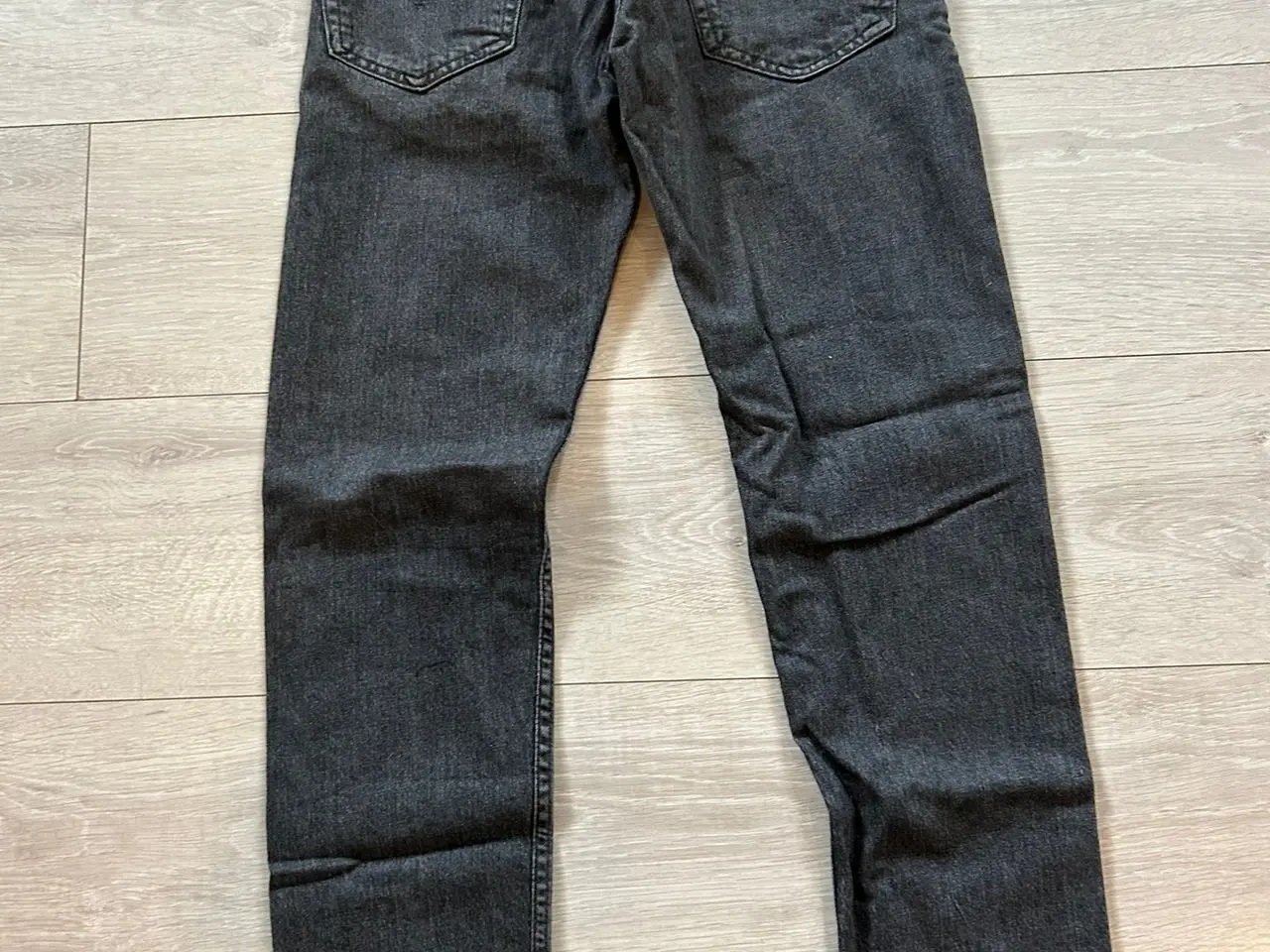 Billede 5 - NYE Levi's 511 jeans – Str. W26 (2 par haves)